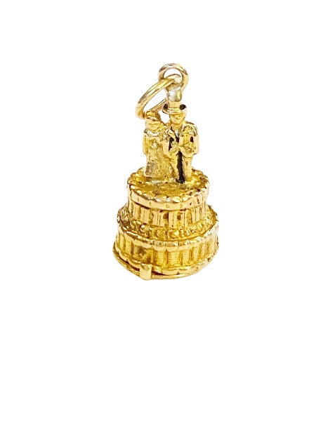 9ct 375 vintage wedding cake charm opening