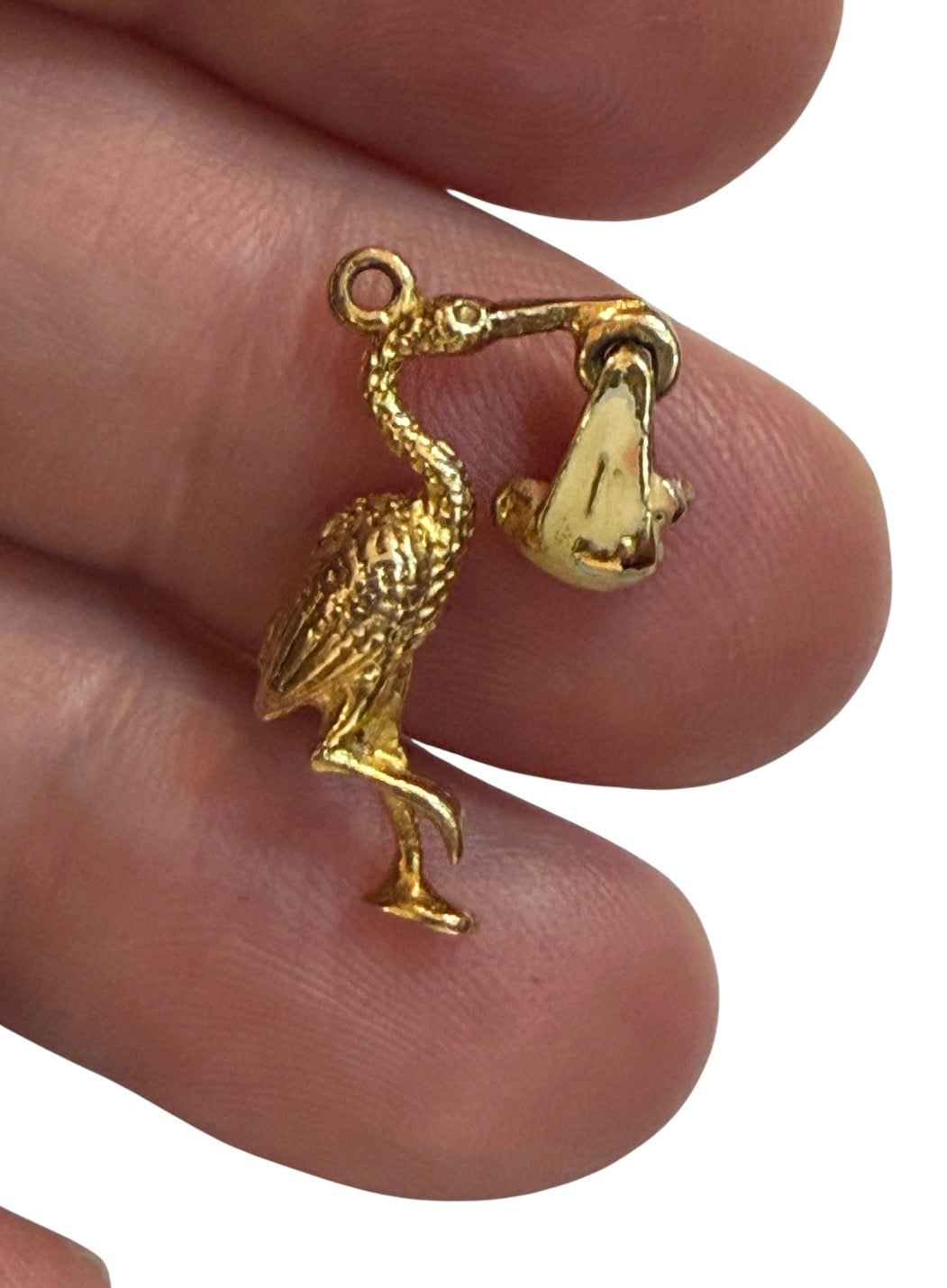 9ct vintage stork and bab y charm circa 1973 2.16g