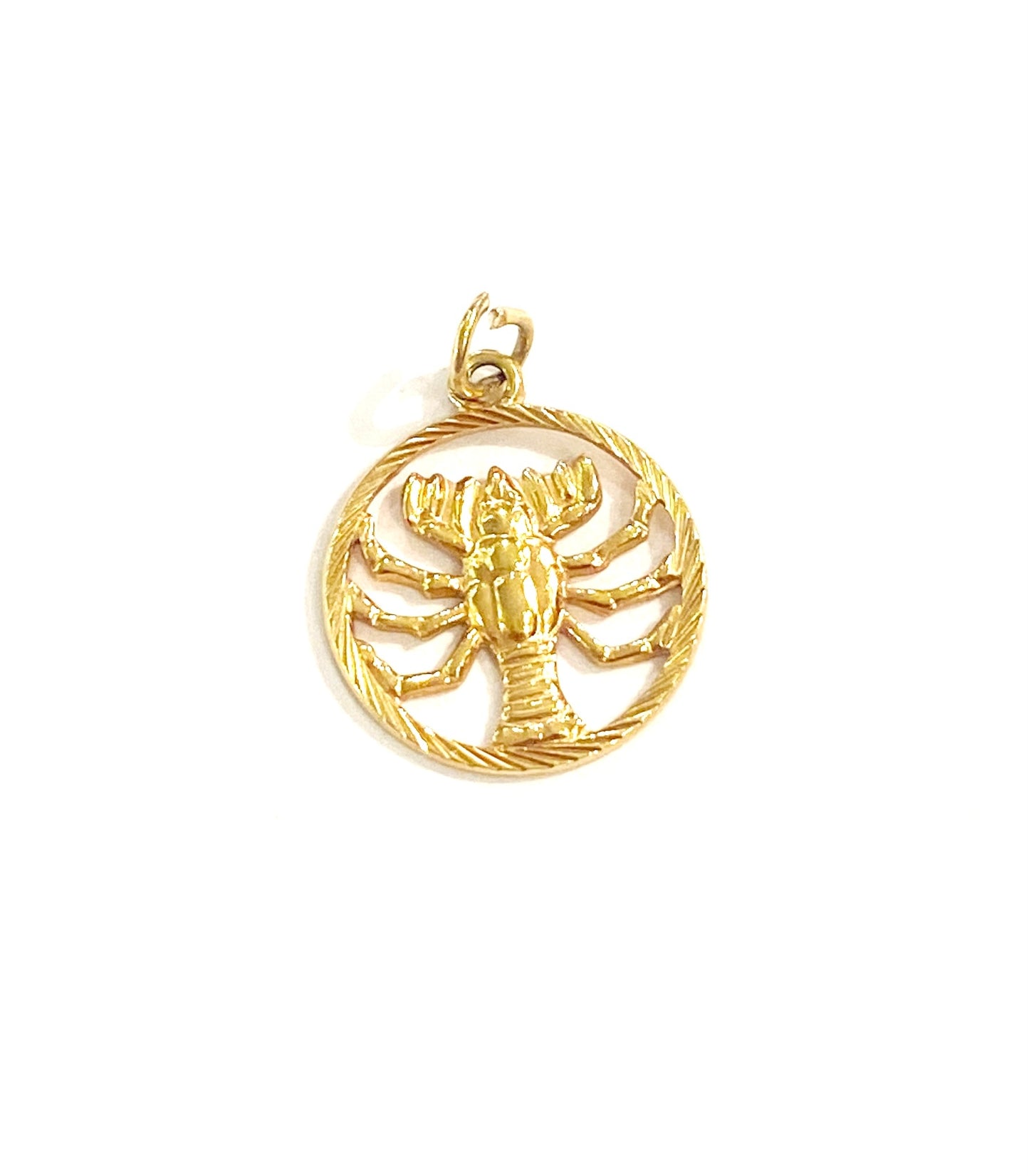 18ct 750 vintage scorpio charm / pendant