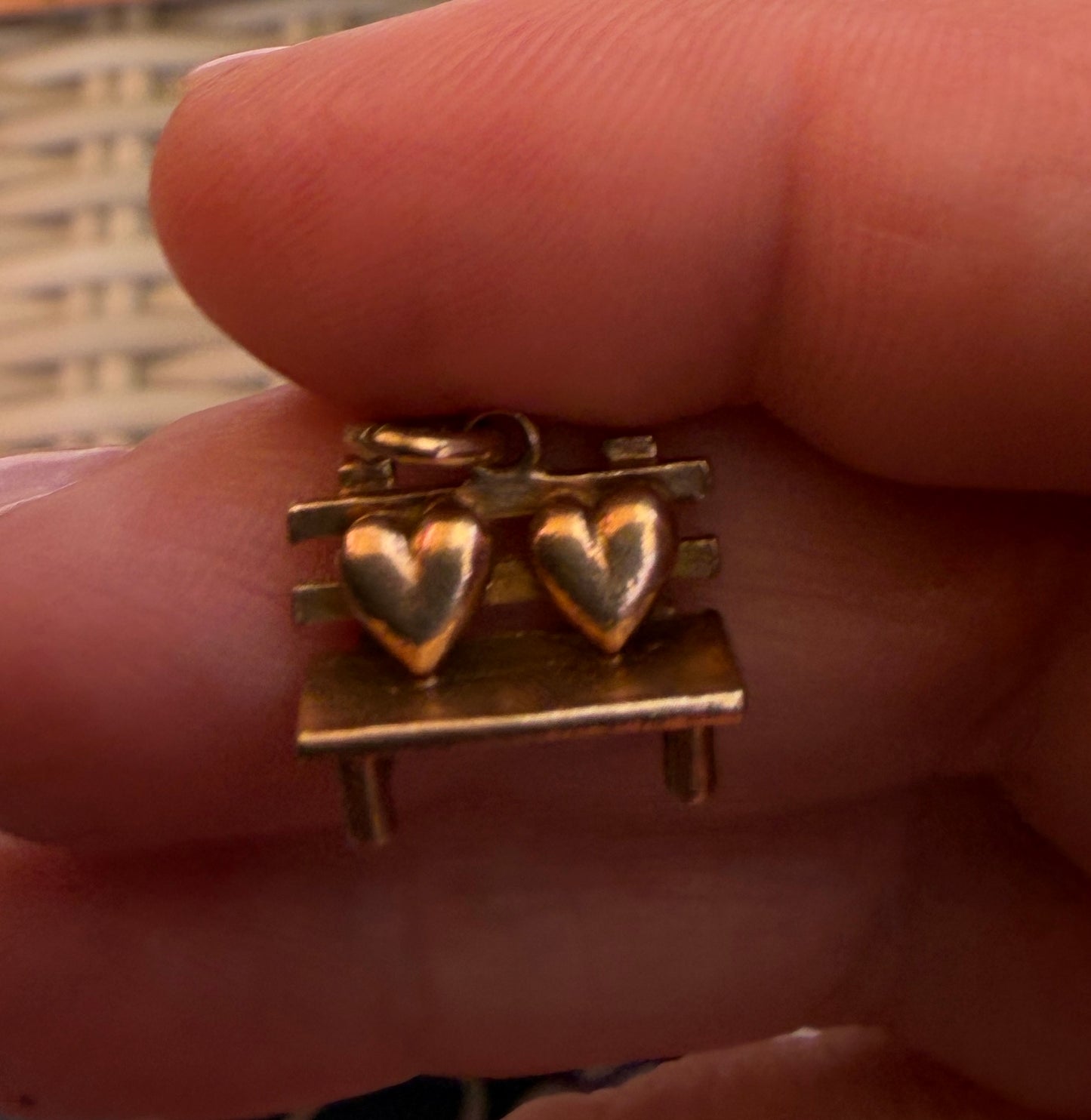 9ct vintage lovers bench charm circa 1962  2.17g