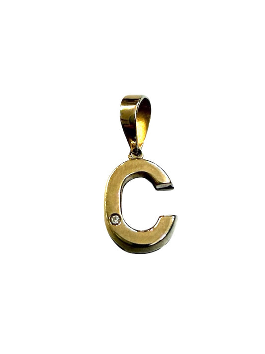 9ct vintage initial C charm with a small diamond 1.9g