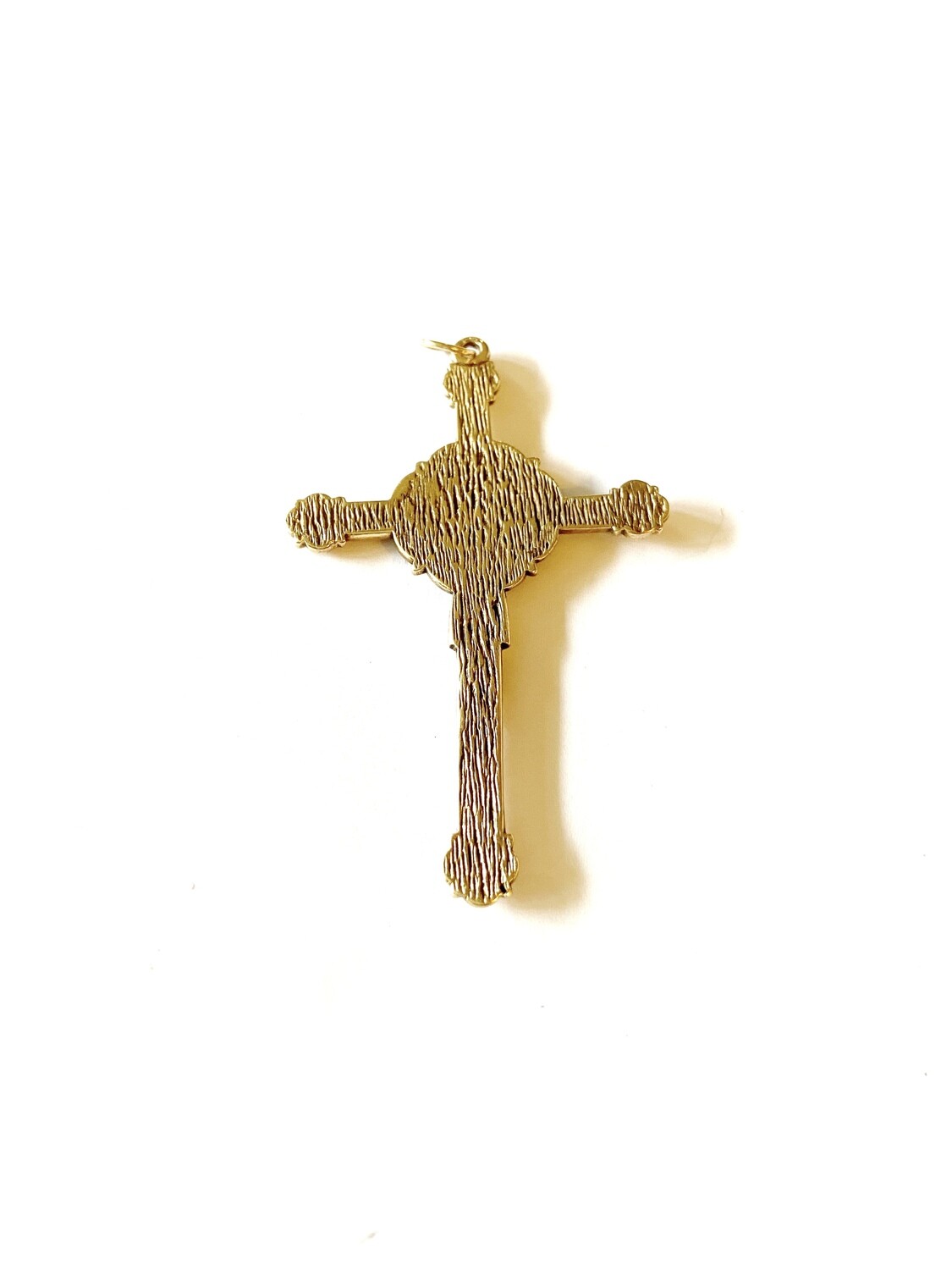 9ct pre owned very large crucifix pendant 20.4g
