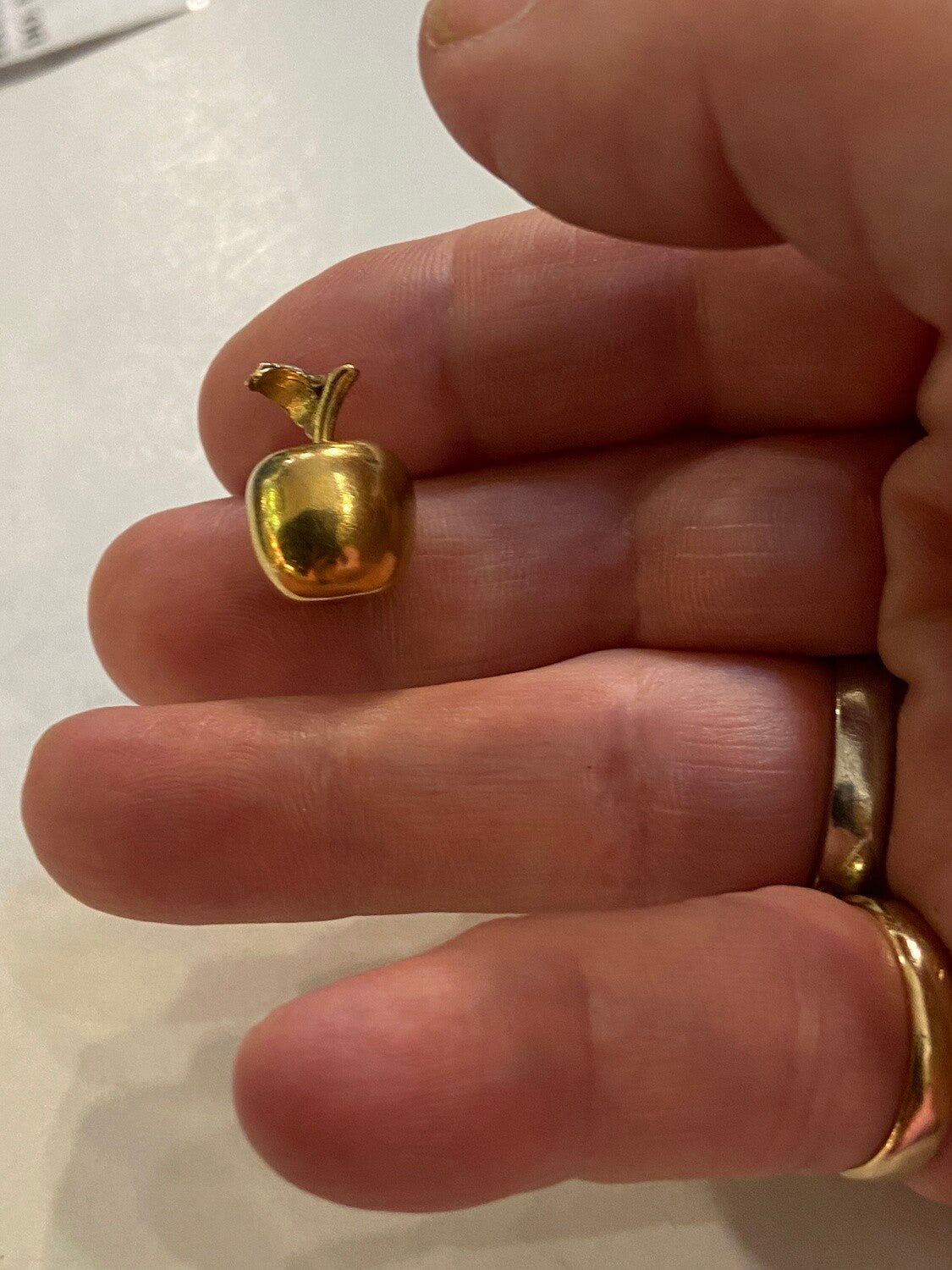 9ct vintage gold hollow apple charm / pendant