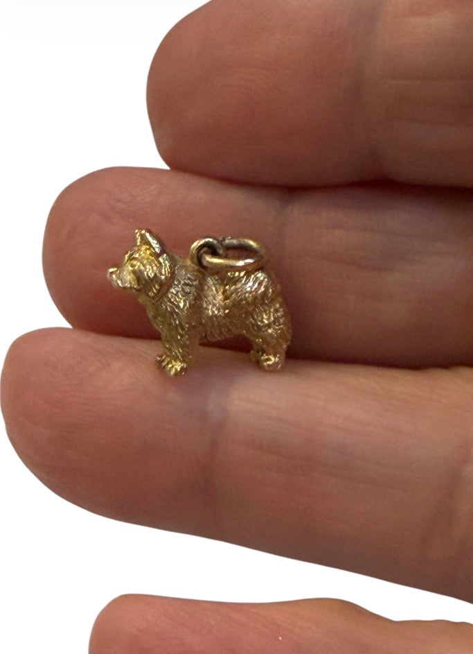 9ct vintage chow chow dog charm circa 1959 3.0g