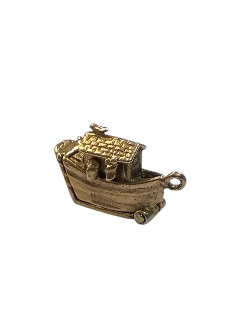 9ct vintage noahs ark charm, opening charm circa 1960