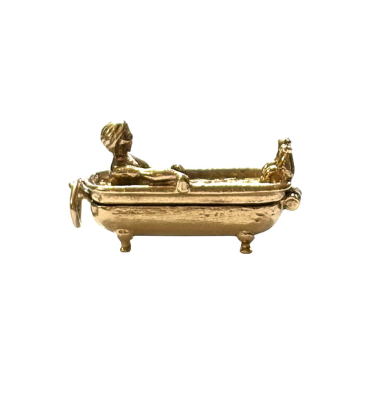 9ct vintage opening bath tub charm. Circa 1977 London