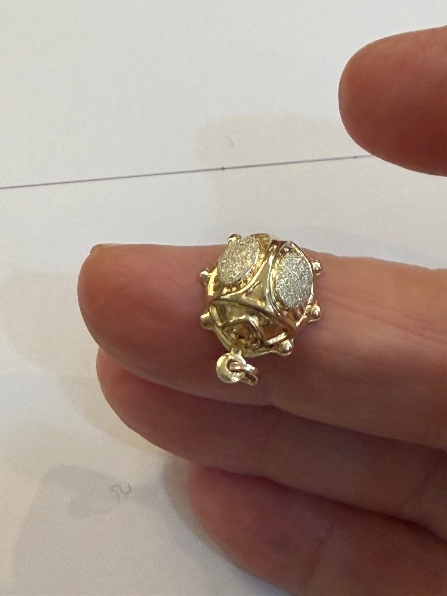 9ct vintage / preowned ladybird charm , hollow, yellow gold