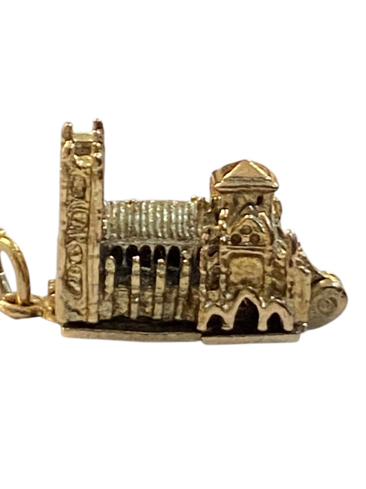 9ct vintage westminster abbey charm , opening. circa 1965
