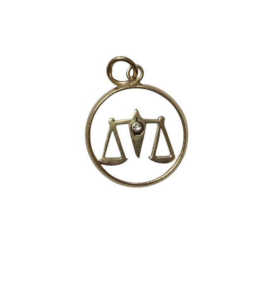 9ct vintage Libra / scales of justice charm / pendant circa 1984 2.71g