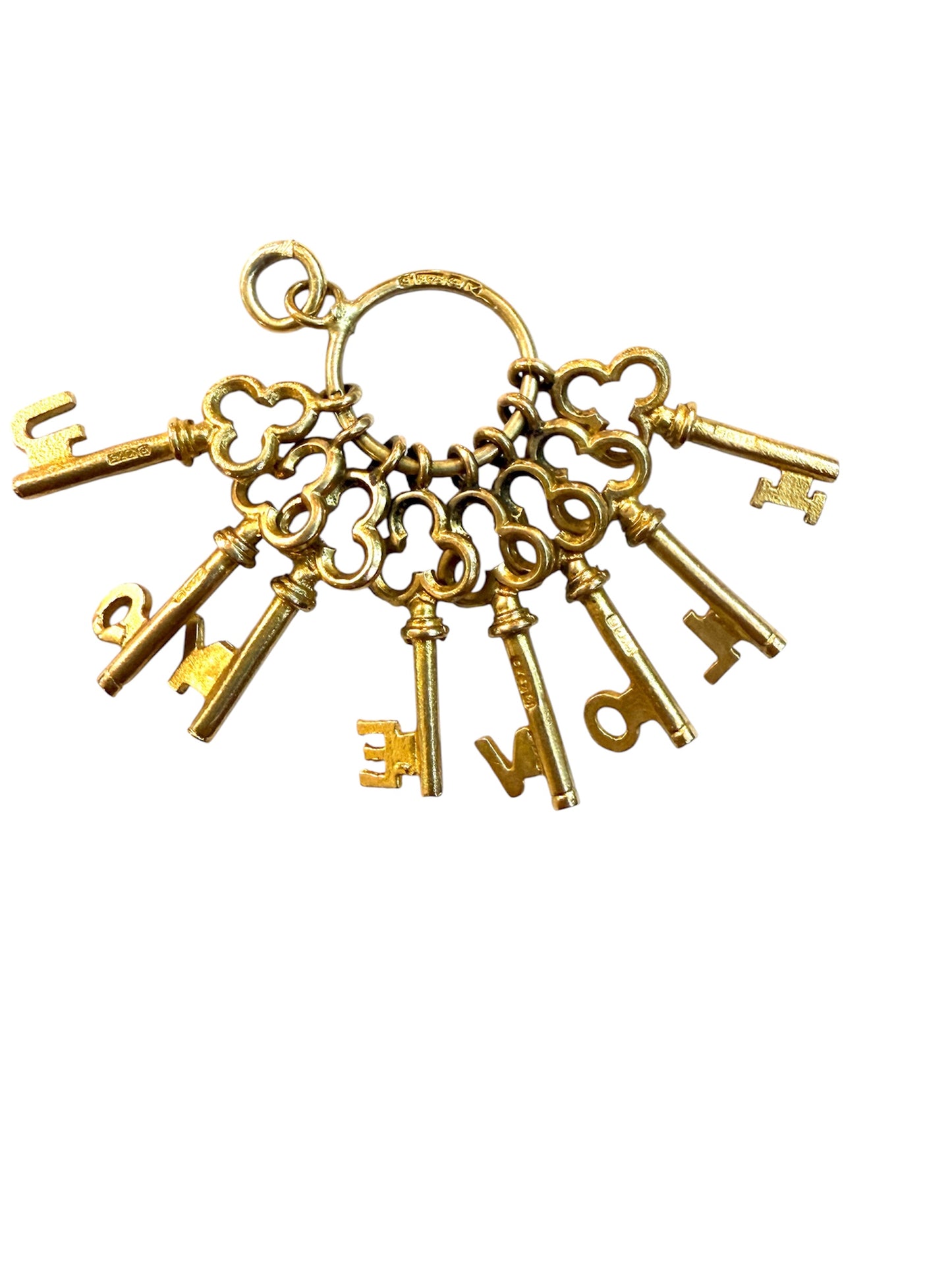 9ct vintage ' i love you keys' charm circa 1972 maker RP 3.41g