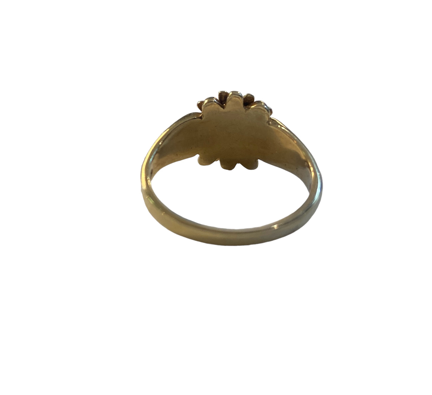 9ct gold pre owned flower ring circa 1996  size N