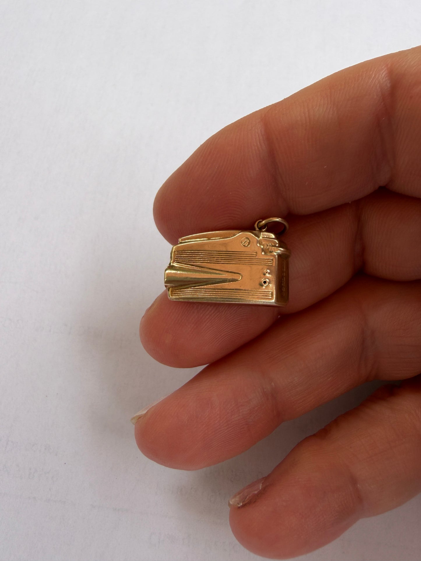 9ct vintage lighter charm, ronson lighter circa 1967.