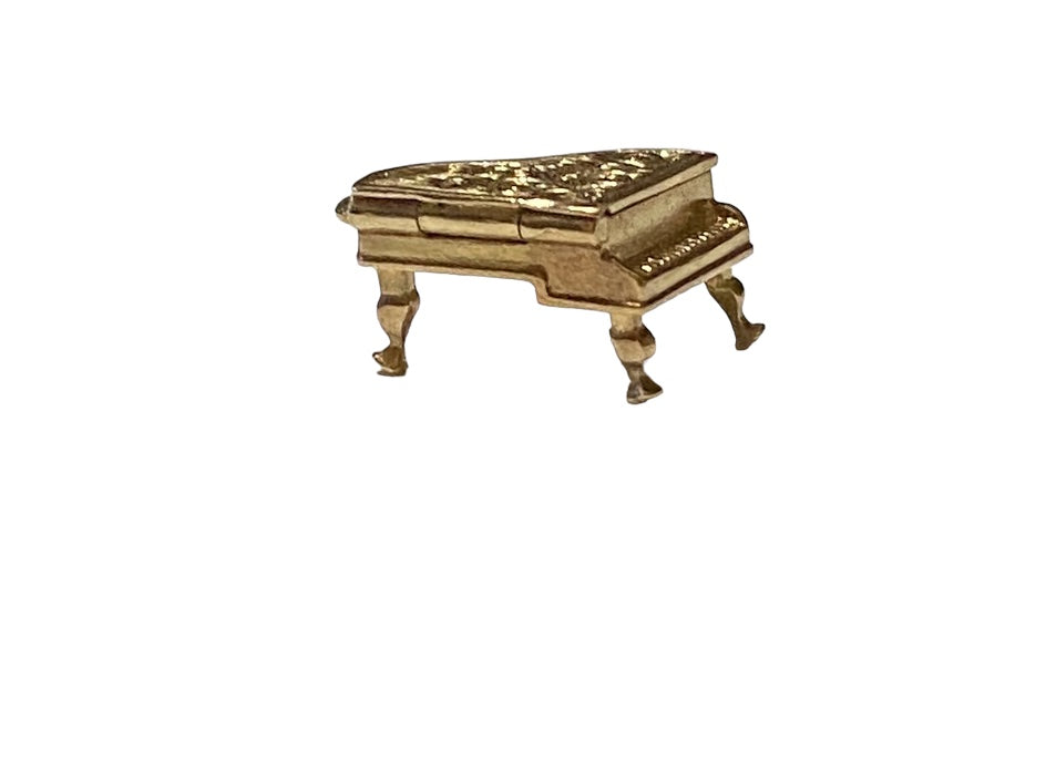 9ct vintage opening grand piano charm