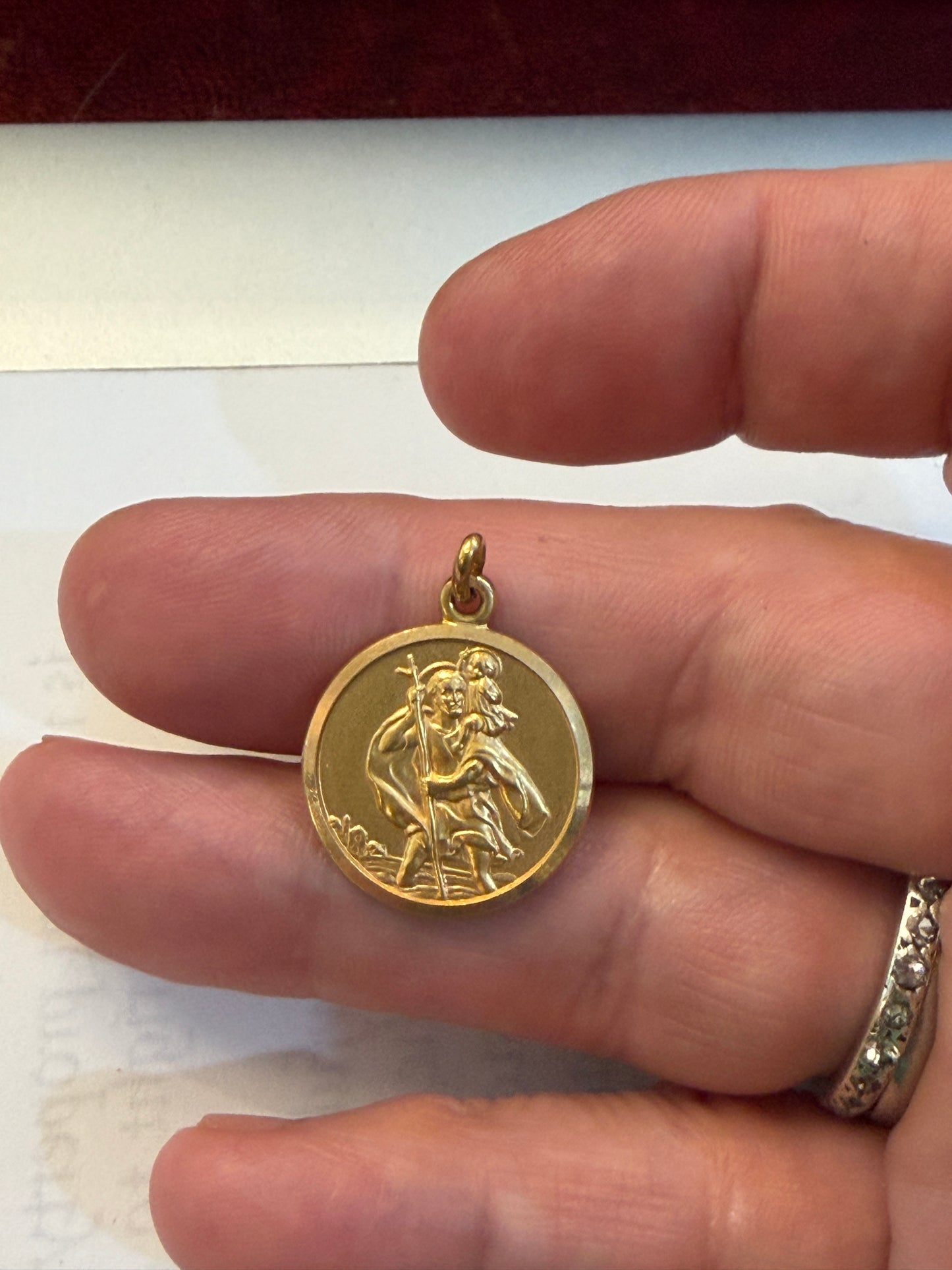 9ct vintage st christopher charm pendant 3.0g