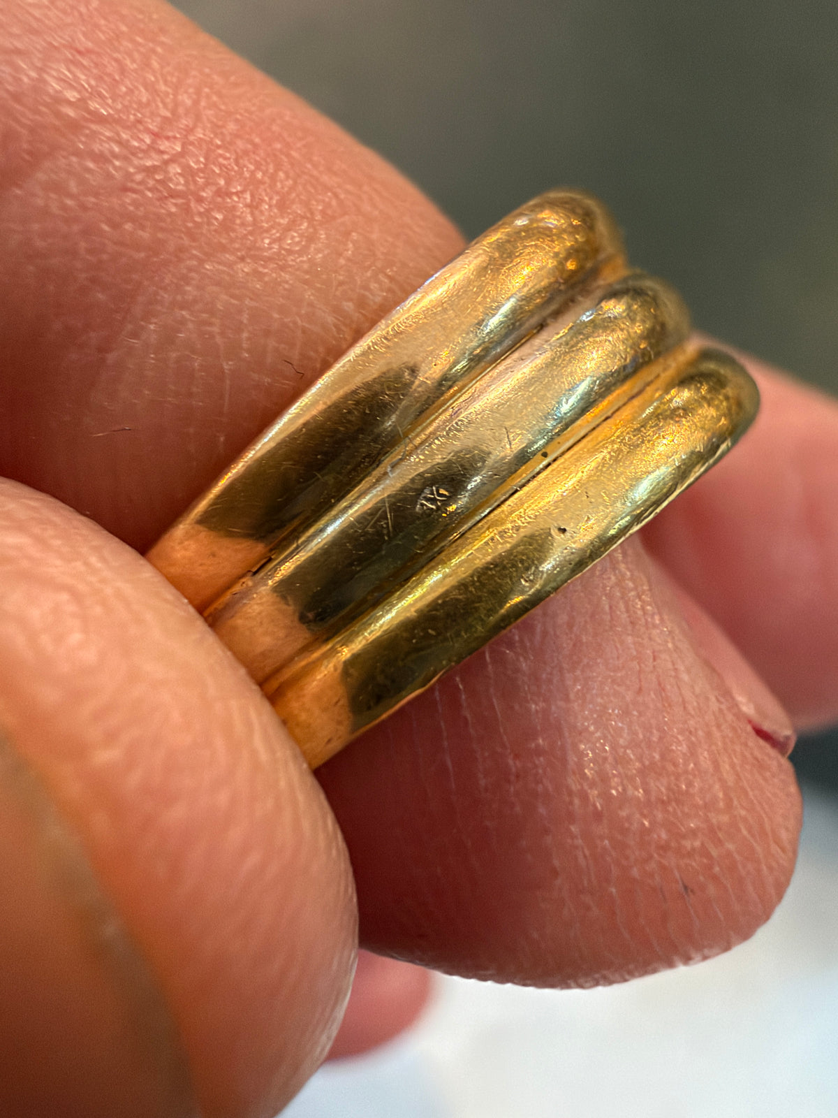 18ct vintage french ring, three colour gold and diamond. ring size M 1/2