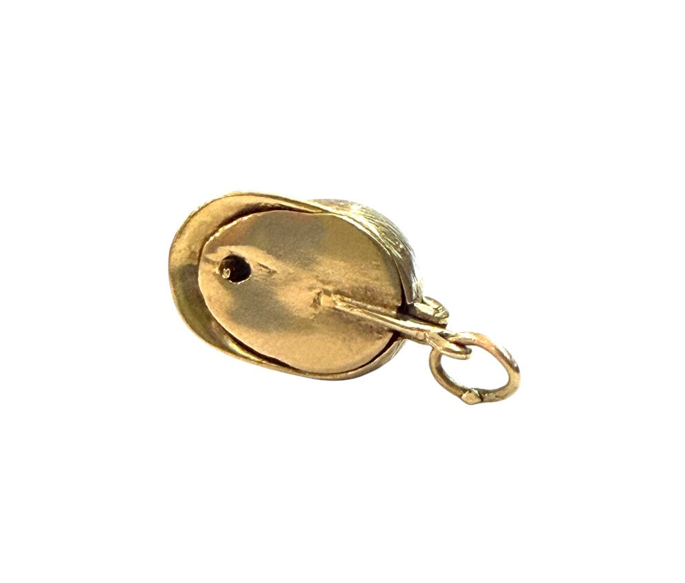 9ct vintage jockey hat with horse charm / pendant circa 1965 4.4g