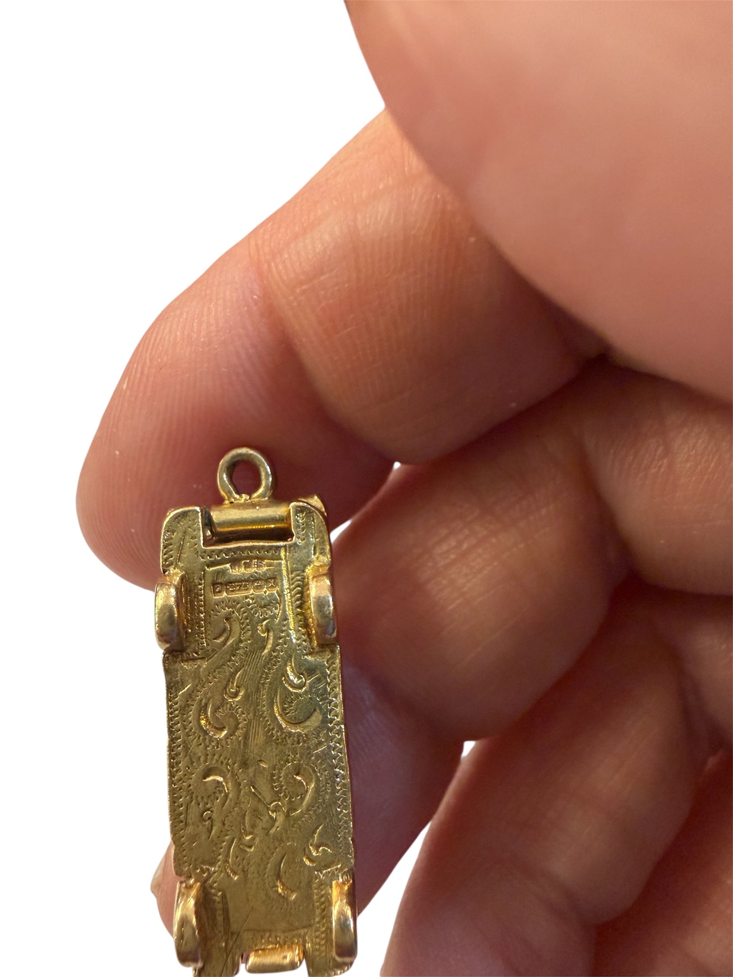 9ct vintage rolls Royce charm , opening, large. birmingham 1972