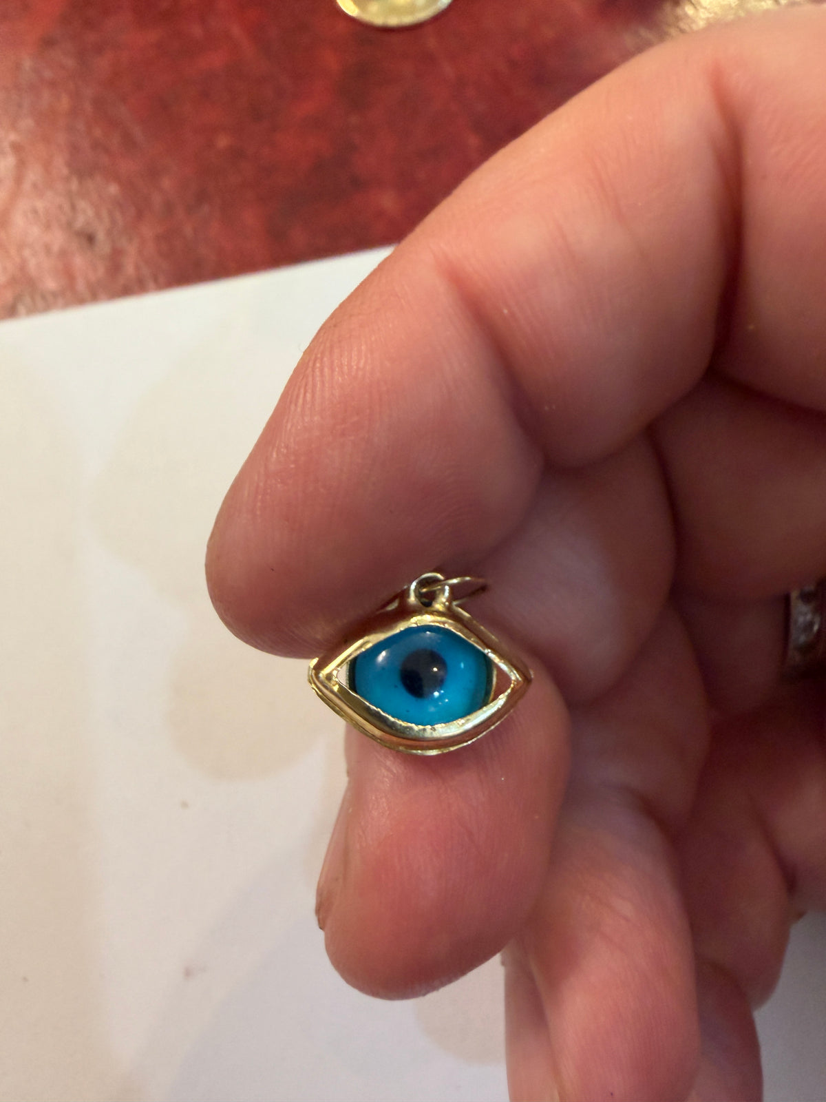 14ct 585 preowned evil eye charm / pendant 0.70g in the shape of an eye