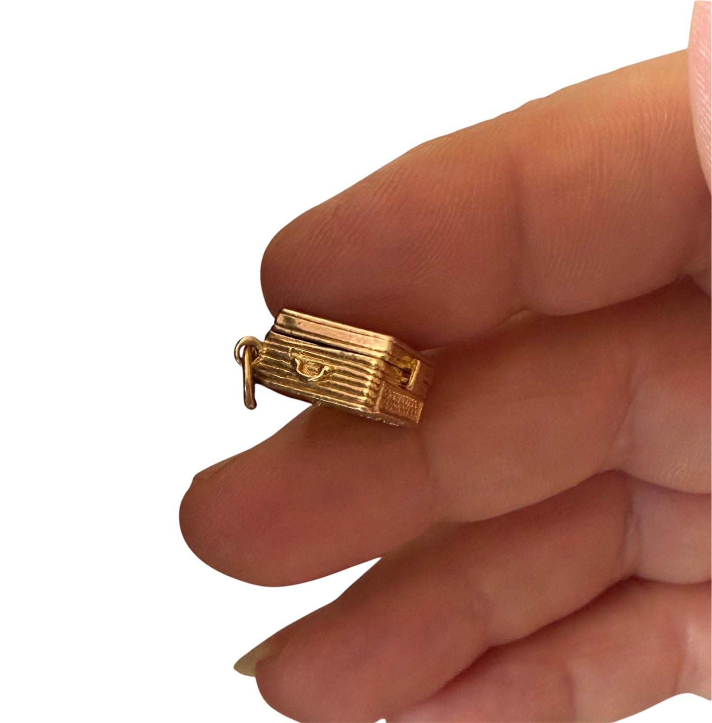9ct vintage opening turntable charm. by NUVO circa 1960 3.13g