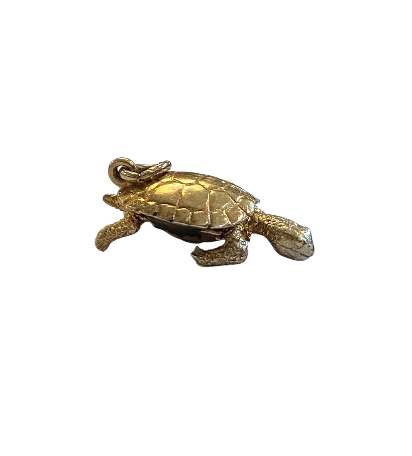 9ct vintage tortoise charm, articulated 3.7g circa 1975