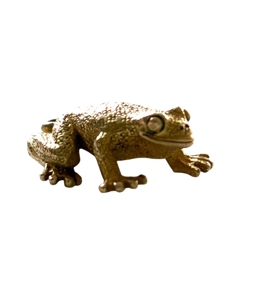 9ct vintage frog charm, citca 1960, solid gold 4.01g