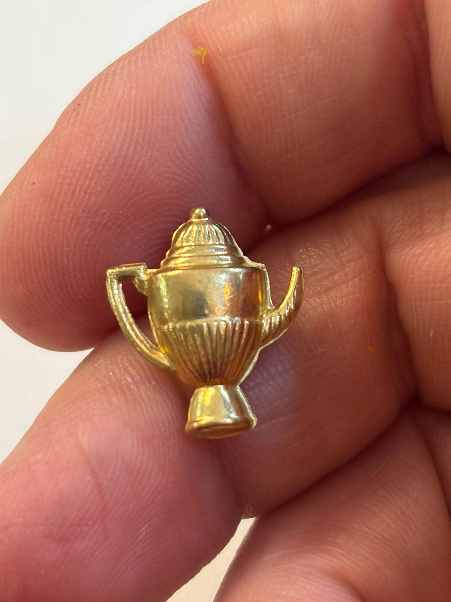 9ct vintage teapot charm. by G&H circa 1978