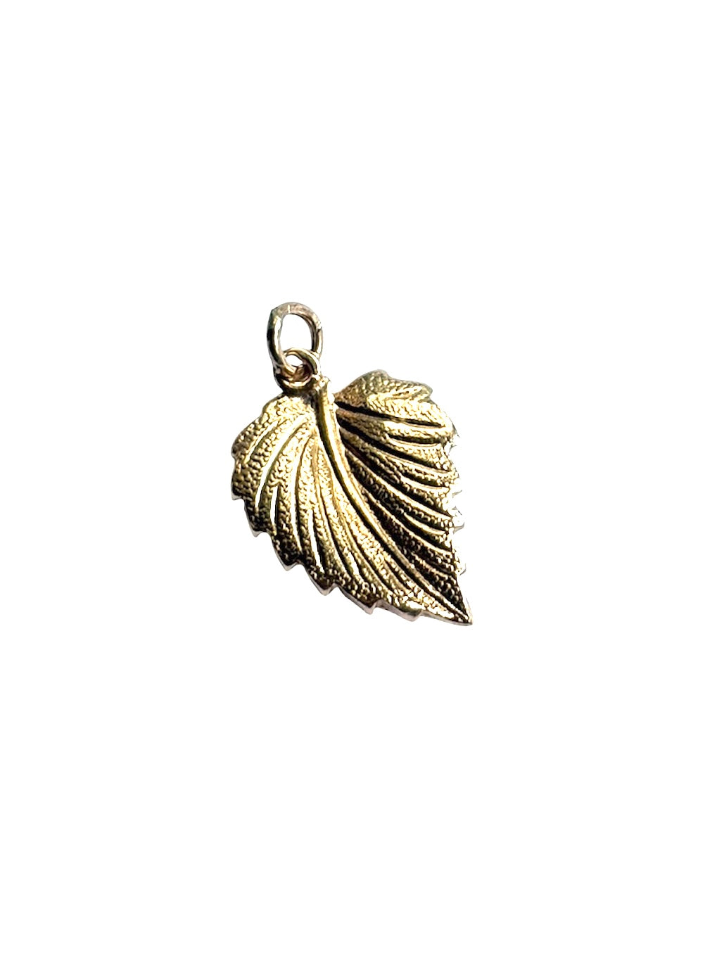 9ct vintage leaf charm / pendant circa 1989. 0.49g