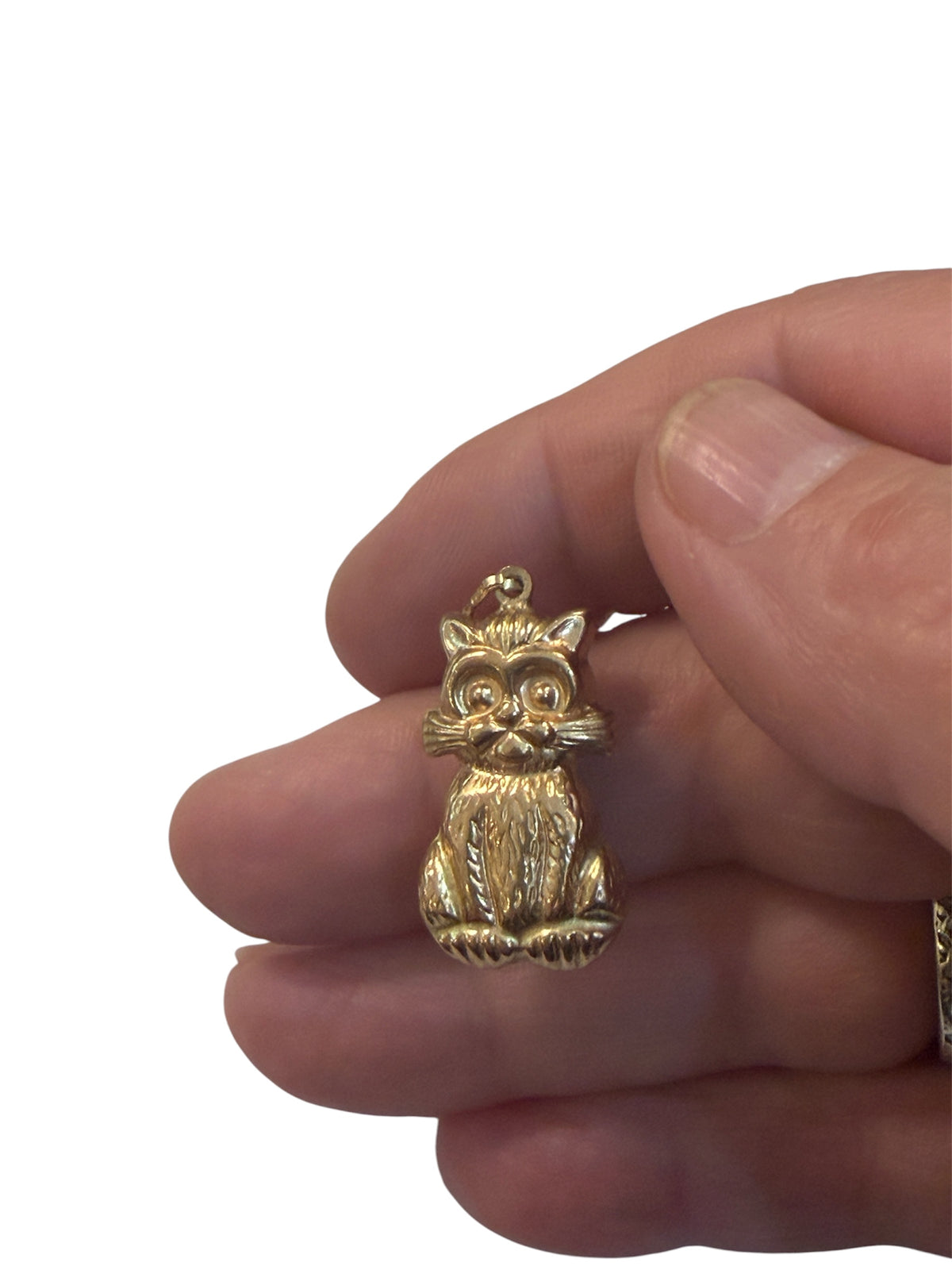 9ct vintage cat charm, large, hollow, circa 1970 1.8g