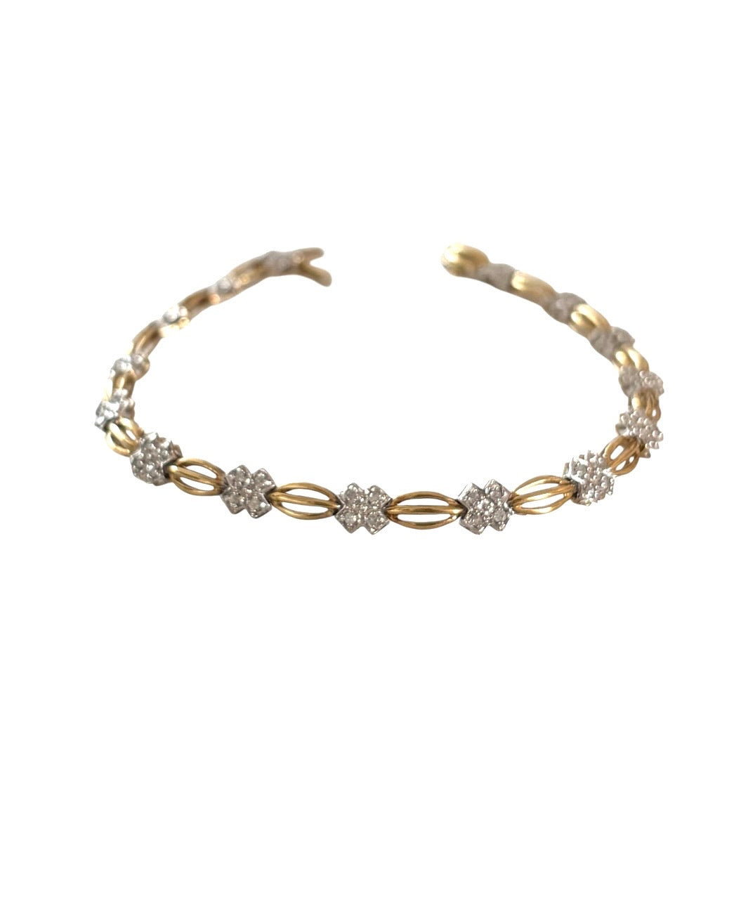 9ct vintage pre owned diamond bracelet 7 inche (18cm) 4.90g