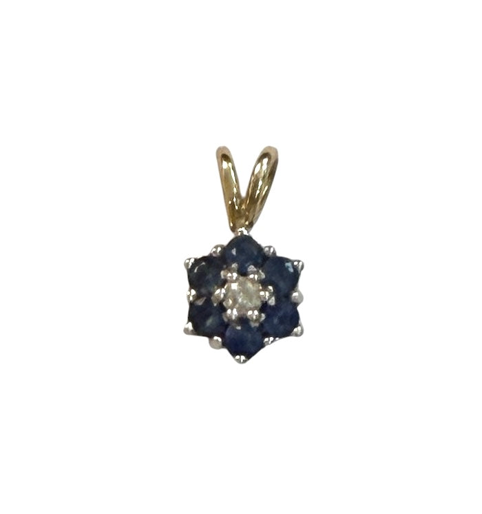 9ct vintage / pre owned sapphire ad diamond pendant