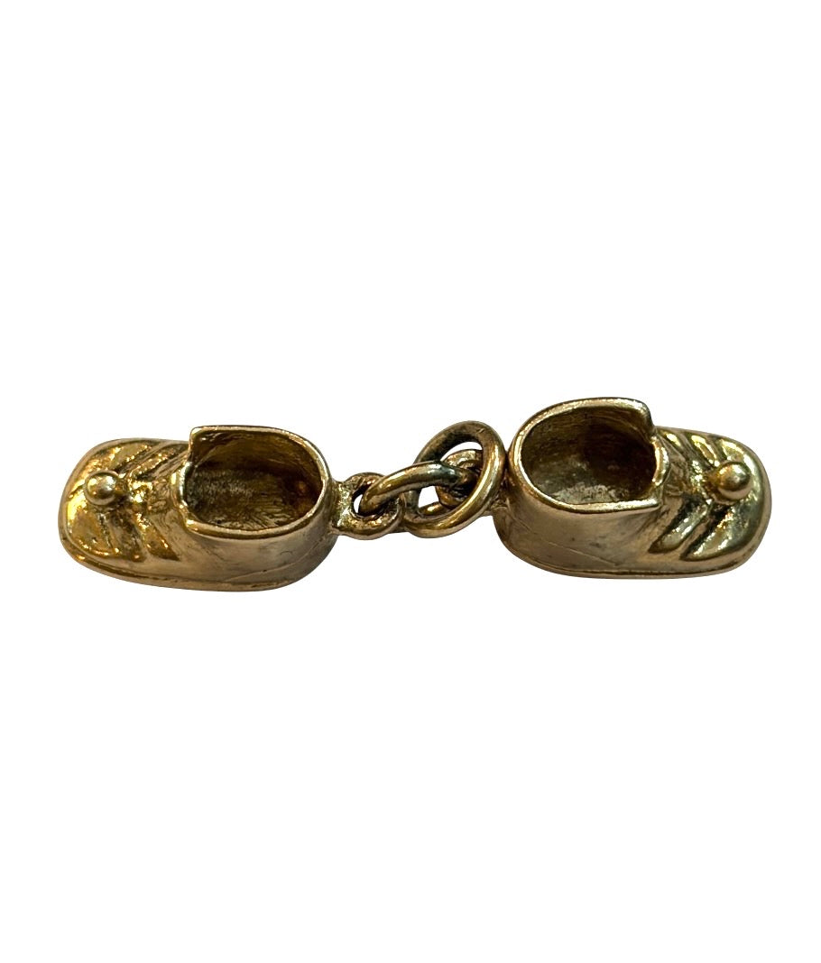 9ct vintage baby boots charm / pendant 2.6g