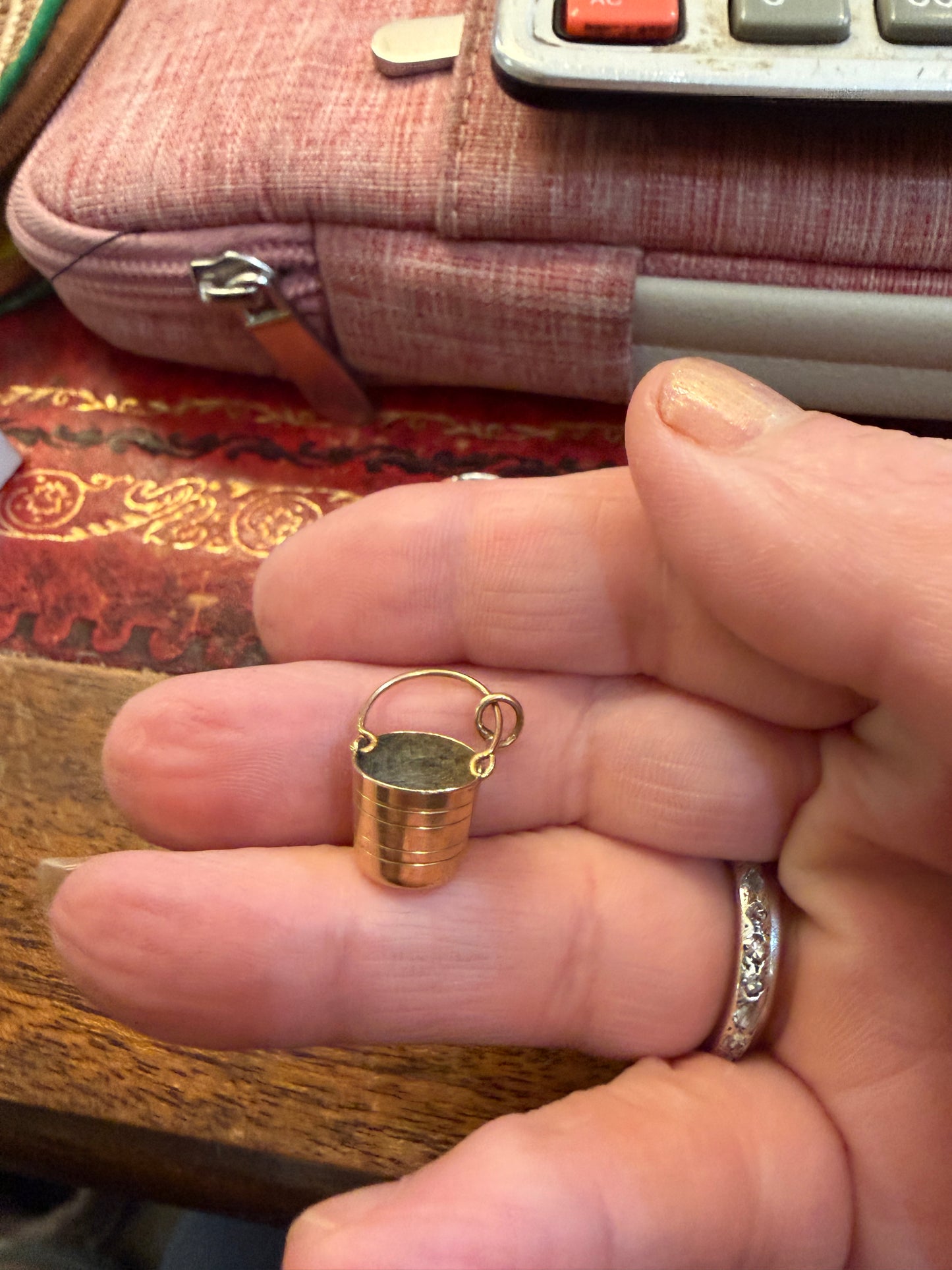 9ct vintage bucket charm, circa 1958 London