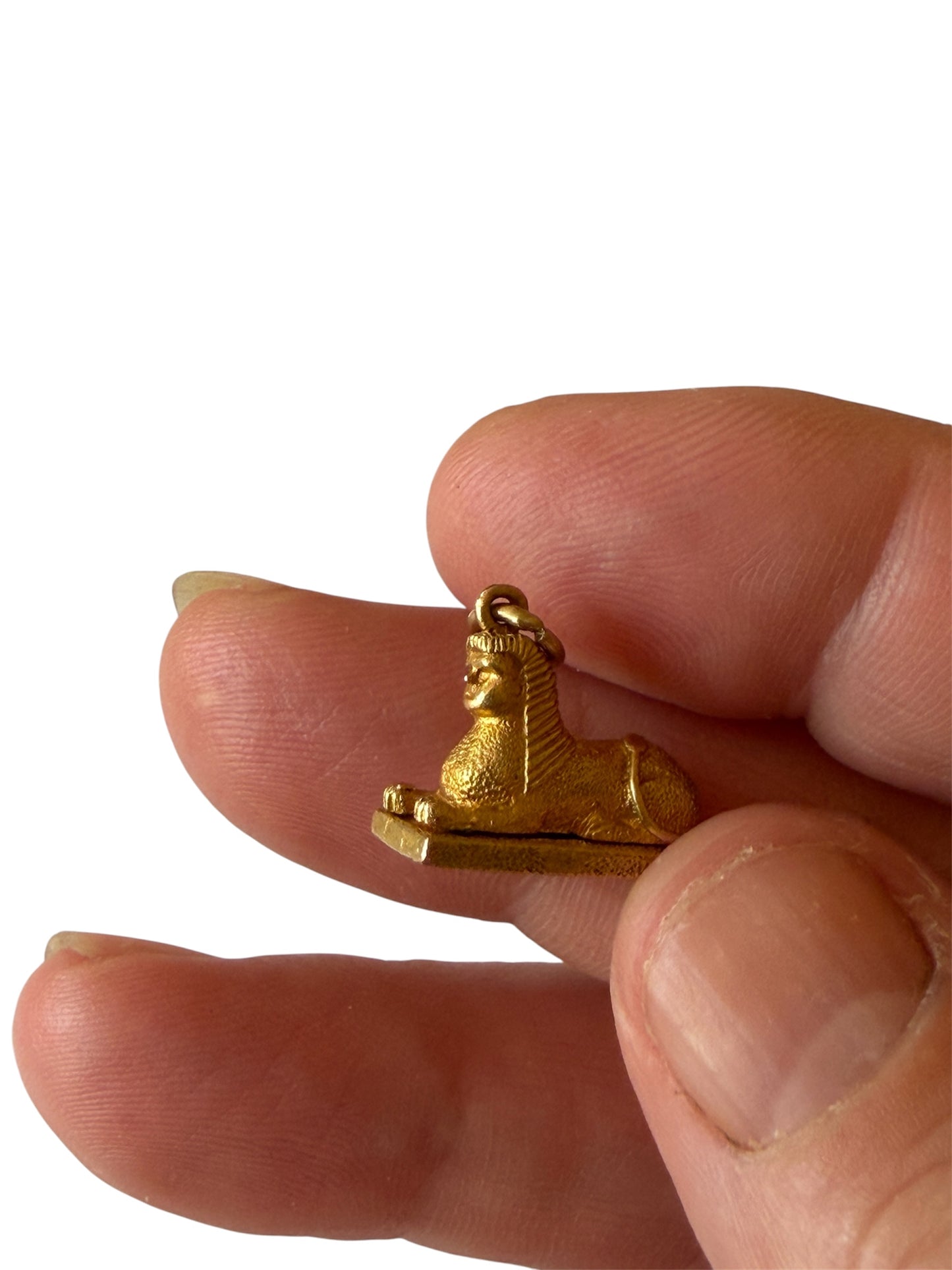 9ct vintage sphinx charm opening with mummy inside. circa 1952 3.22g by PPLD