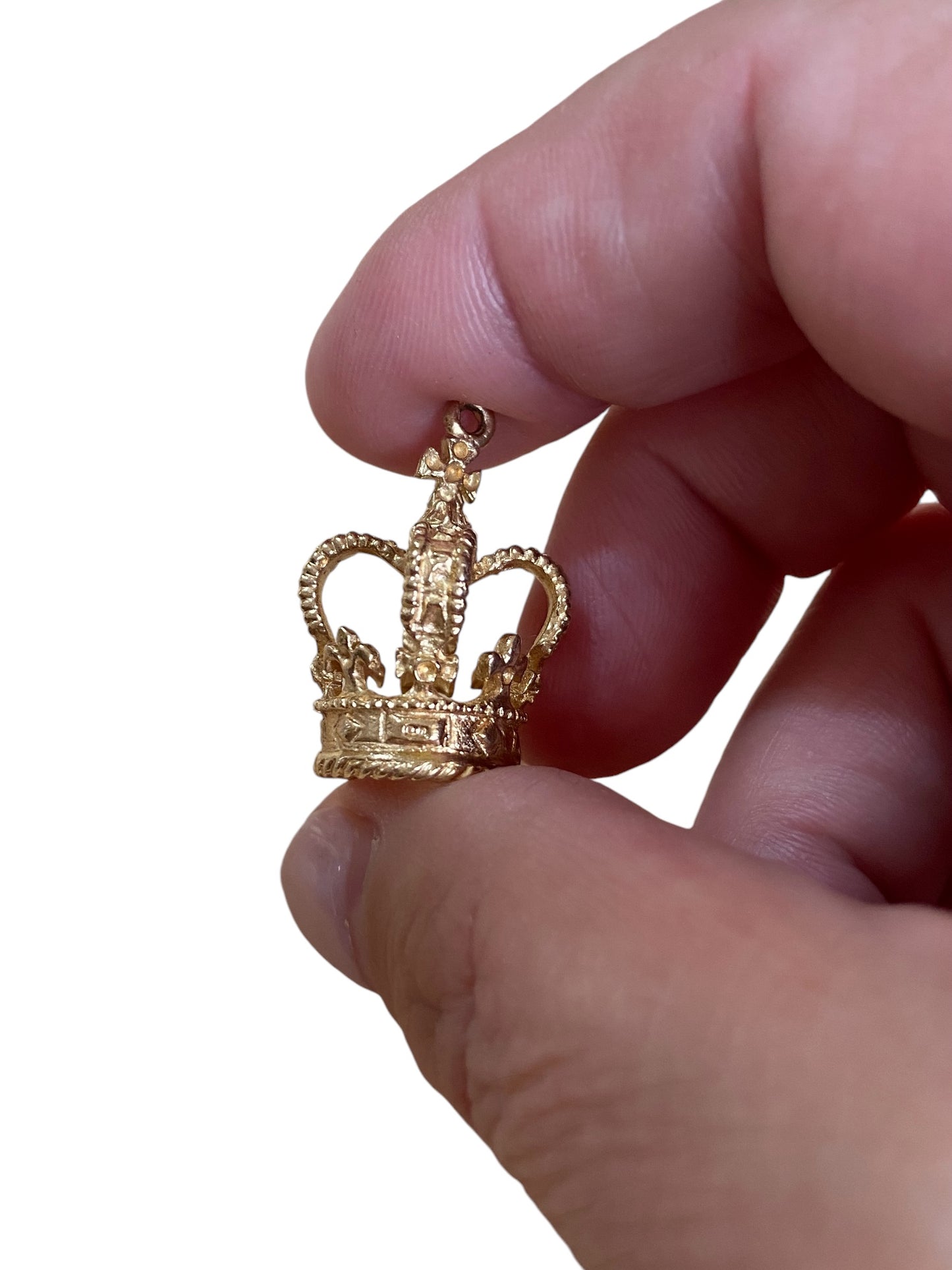 9CT 375 FABULOUS VINTAGE GOLD CROWN CHARM / PENDANT CIRCA 1978