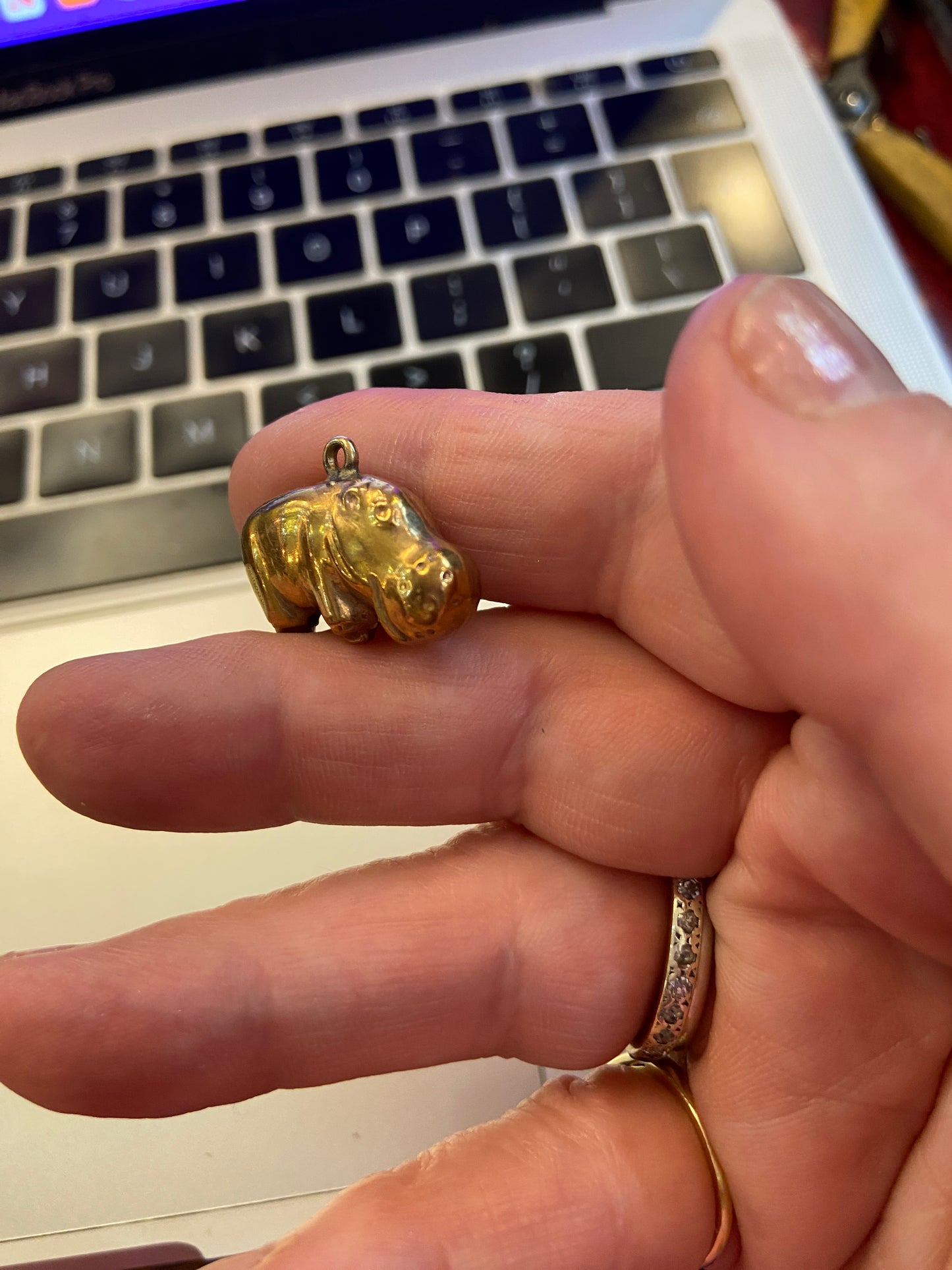 9ct vintage hippo charm  circa london 1970 hollow