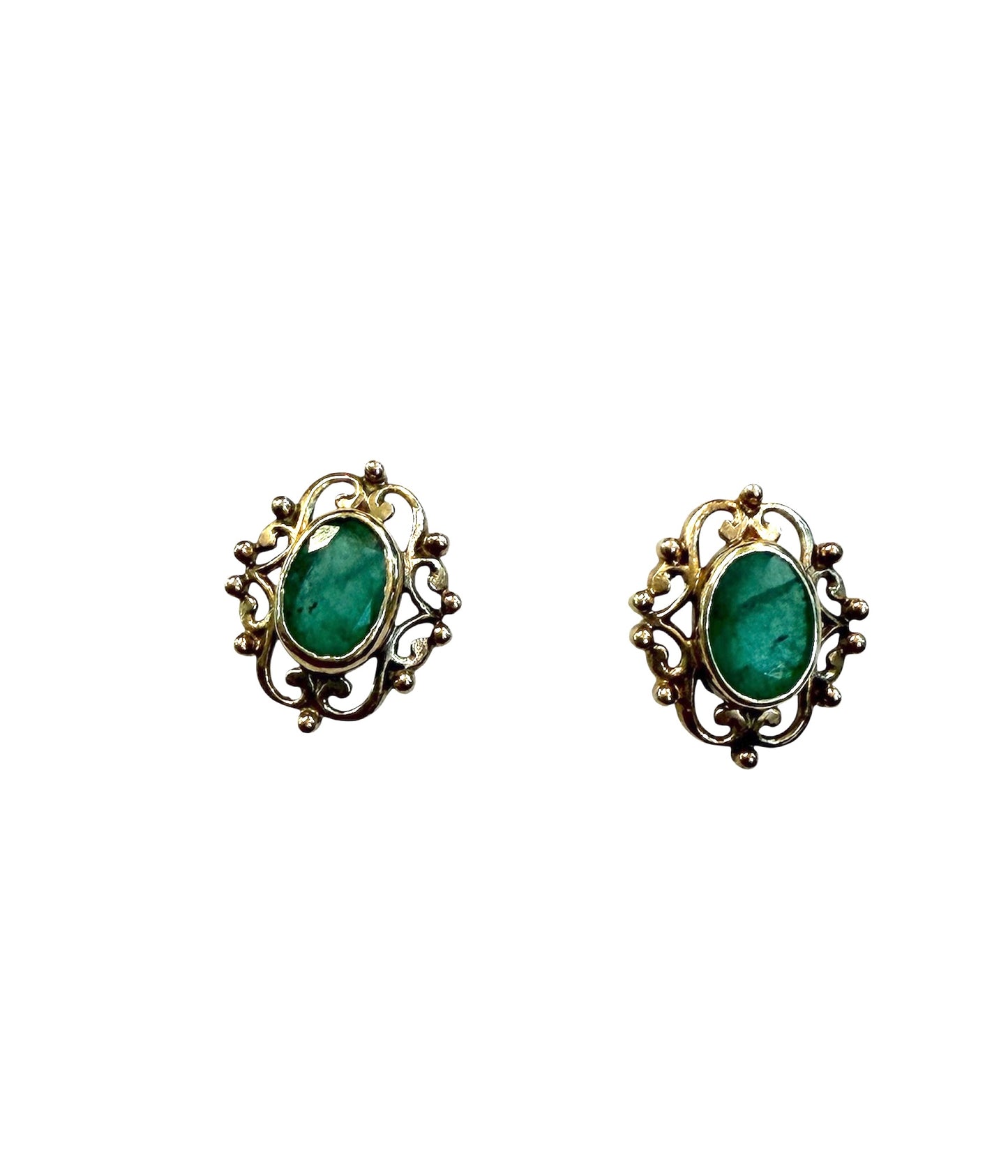 9ct emerald and gold std earrings