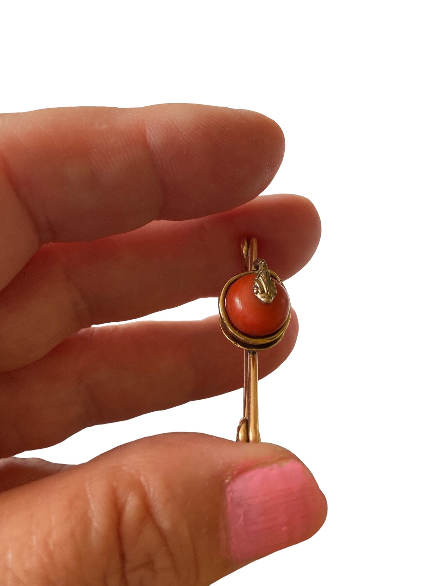 10ct antique snake brooch with a coral bead.