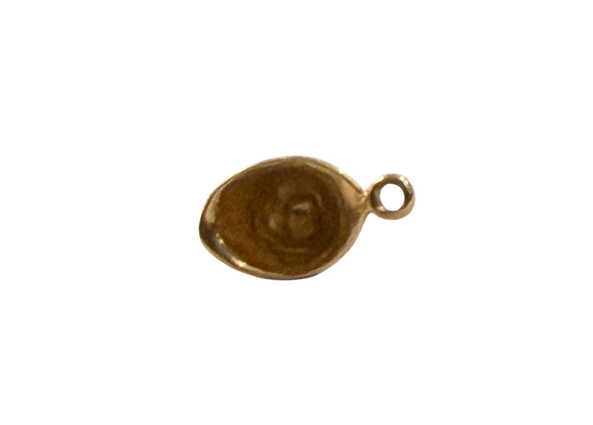 9ct vintage police helmet charm .0.8g very small