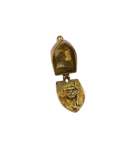 9ct vintage opening iron charm circa 1980s with devil inside 5.15g