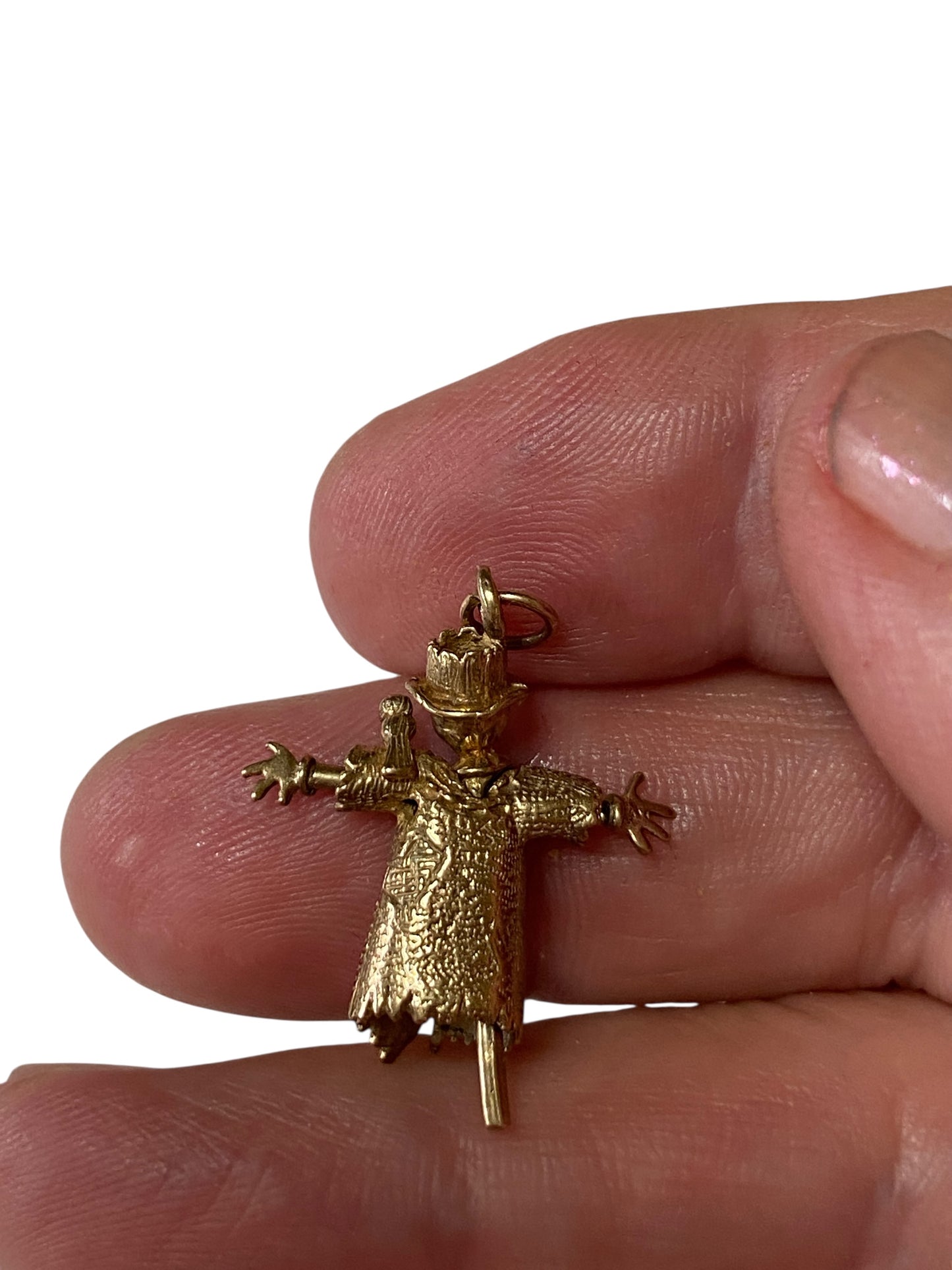 9ct vintage scarecrow charm, articulated