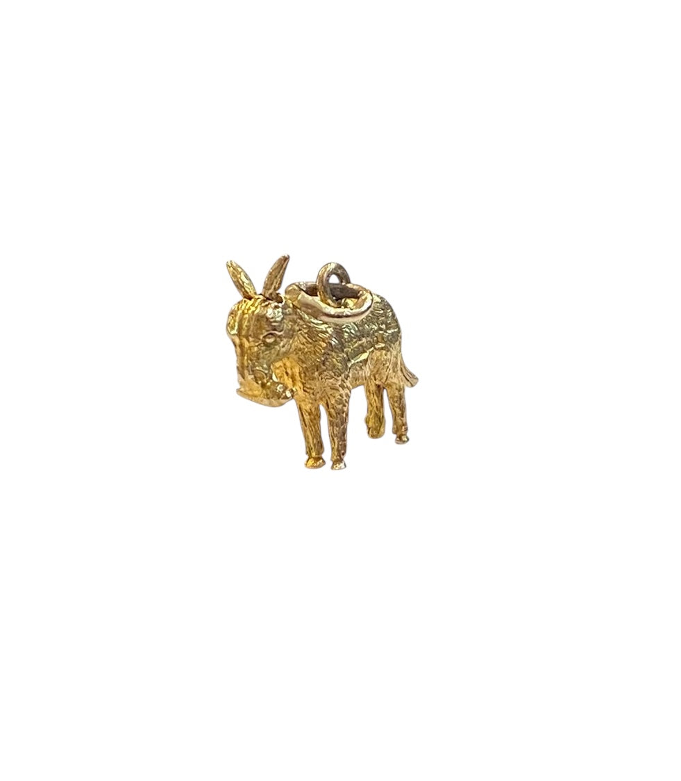 9ct vintage donkey charm with moving ears circa 1968