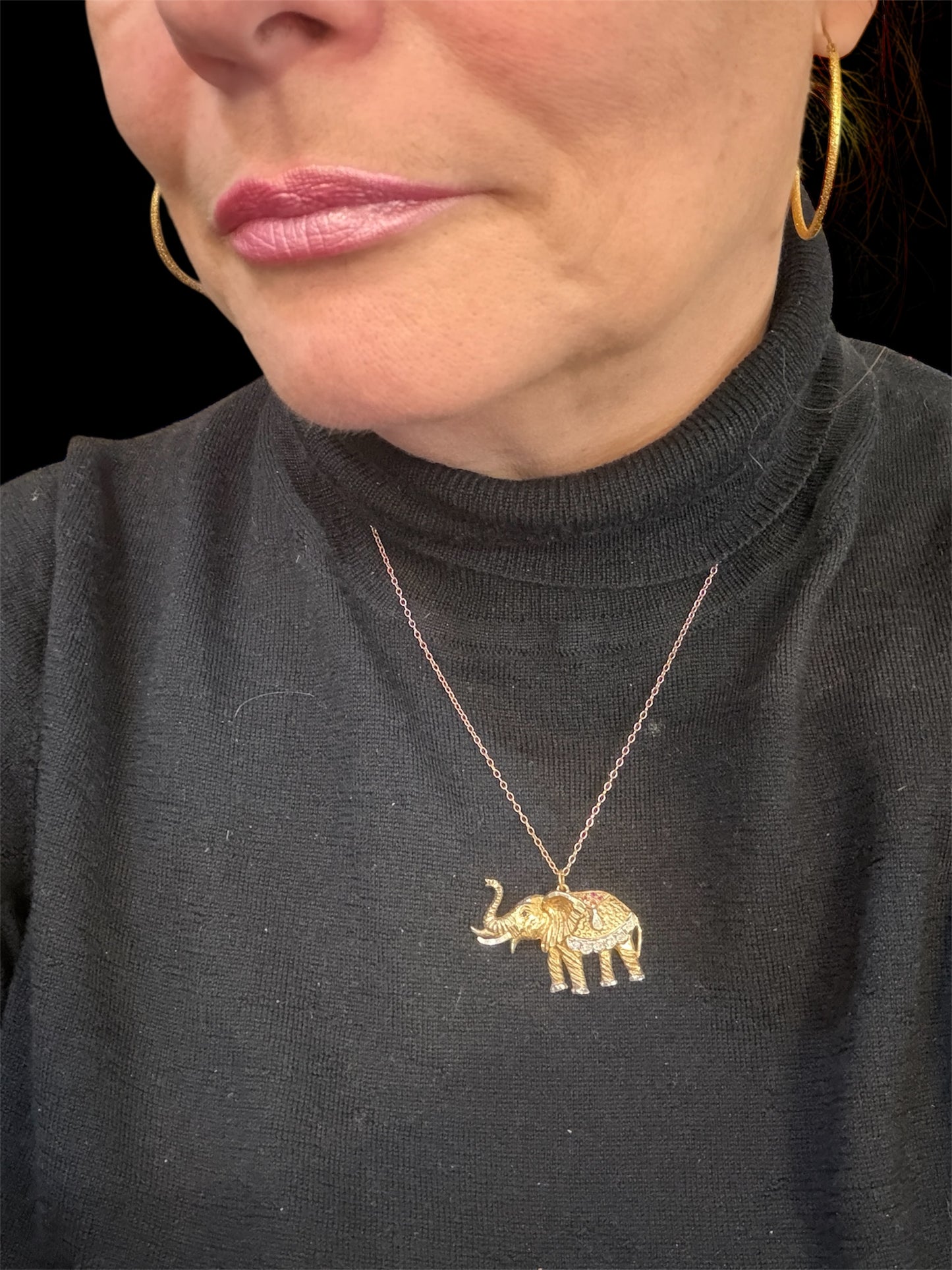 9ct vintage elephant pendant with Gem stones circa 1989
