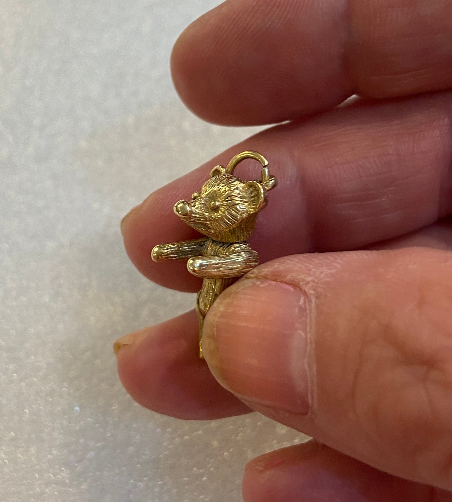 9ct vintage teddy bear charm 6.3g