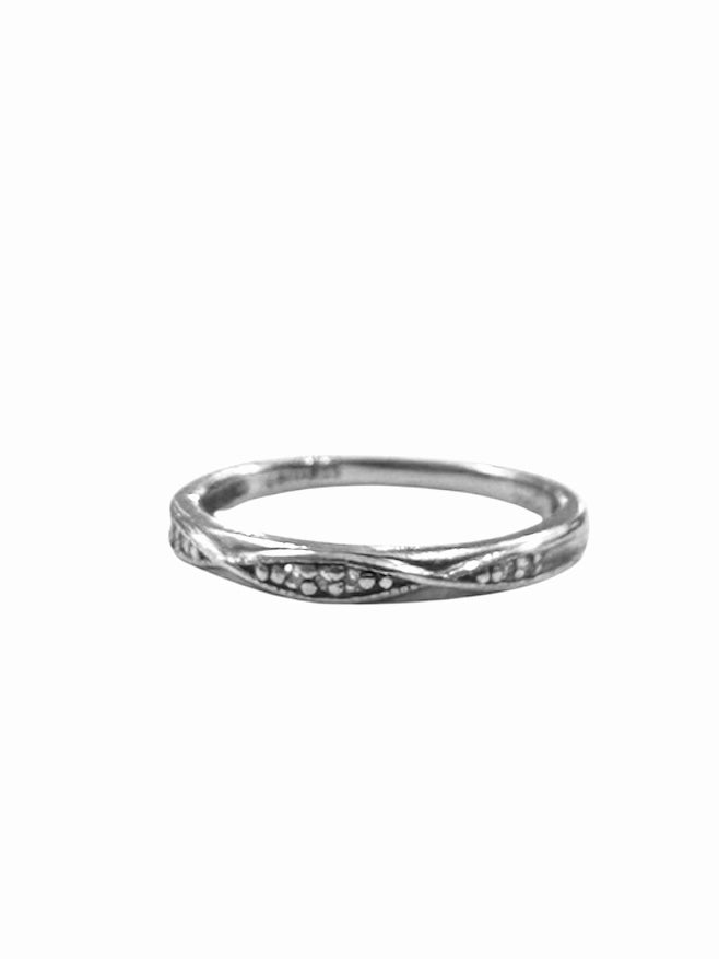 950 palladium and diamond ring, half eternity ring ring size M