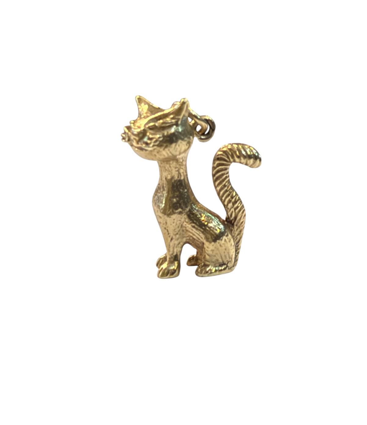 9ct vintage cat charm, large and heavy circa 1970s 10.58g