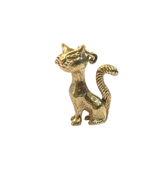 9ct vintage cat charm, large and heavy circa 1970s 10.58g