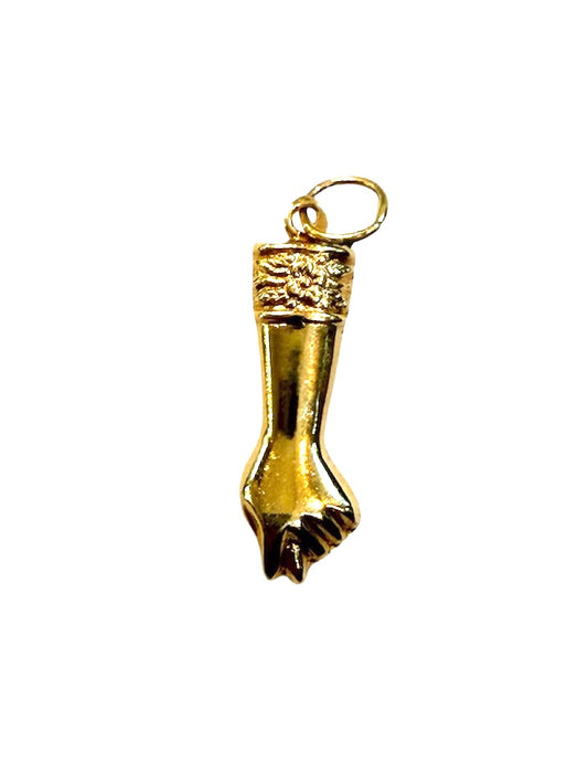 19ct gold figa hand, mano figa , 0.9g hollow
