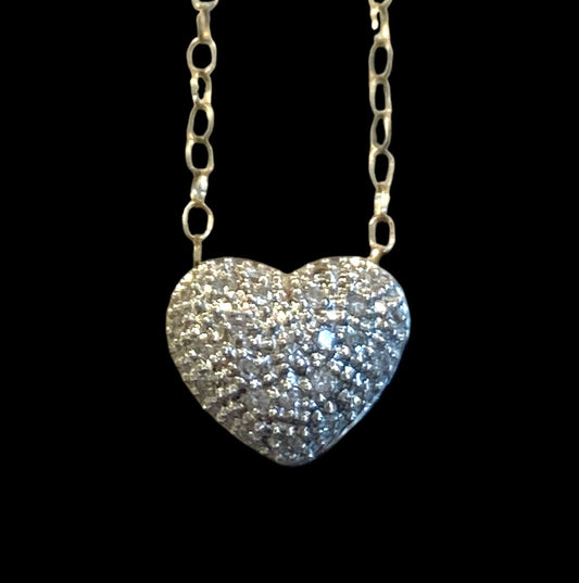 9ct pre owned diamond heart and chain. 16 inches