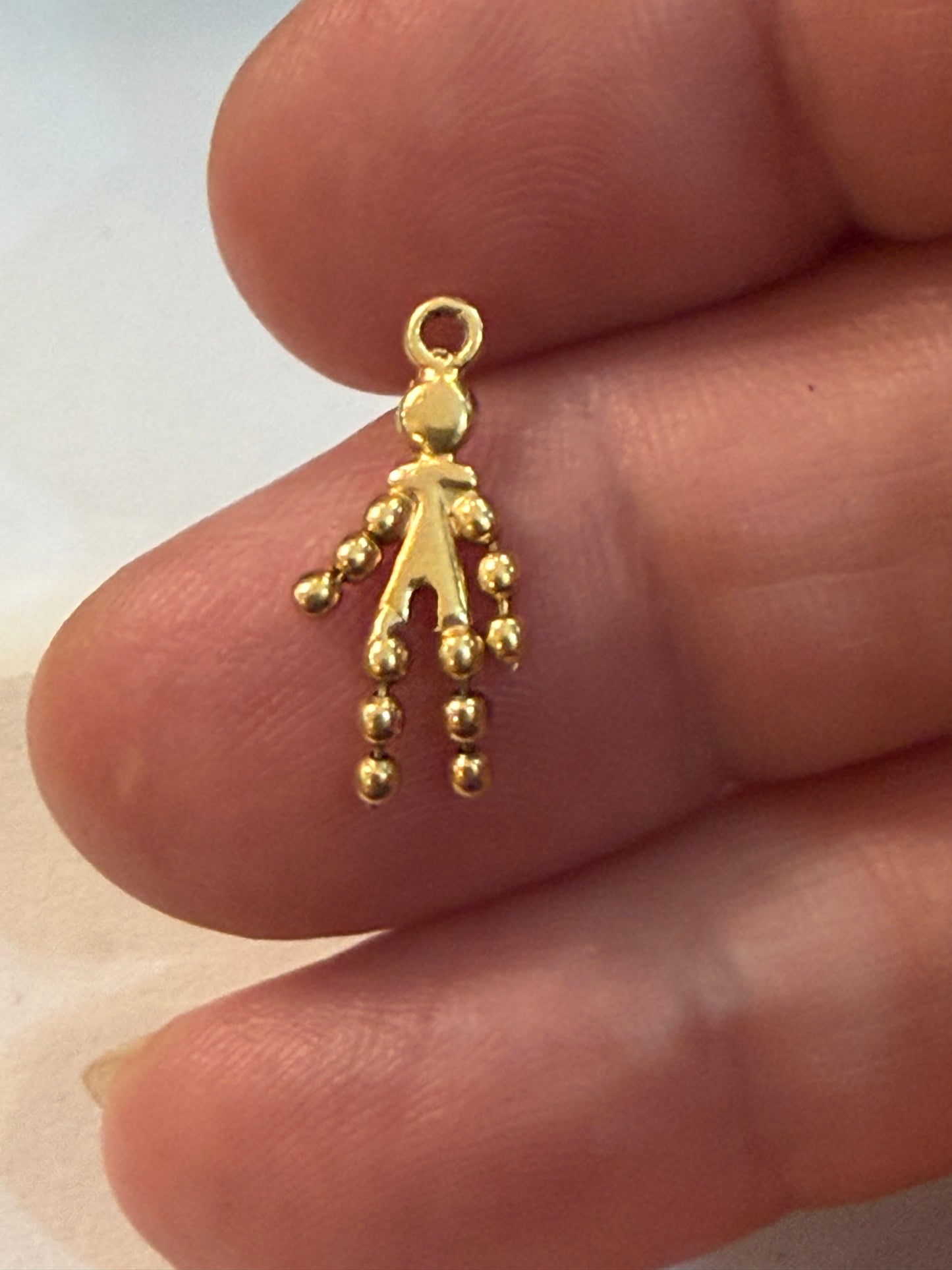 9ct vintage TINY bobble doll / CORN DOLL charm 0.45g