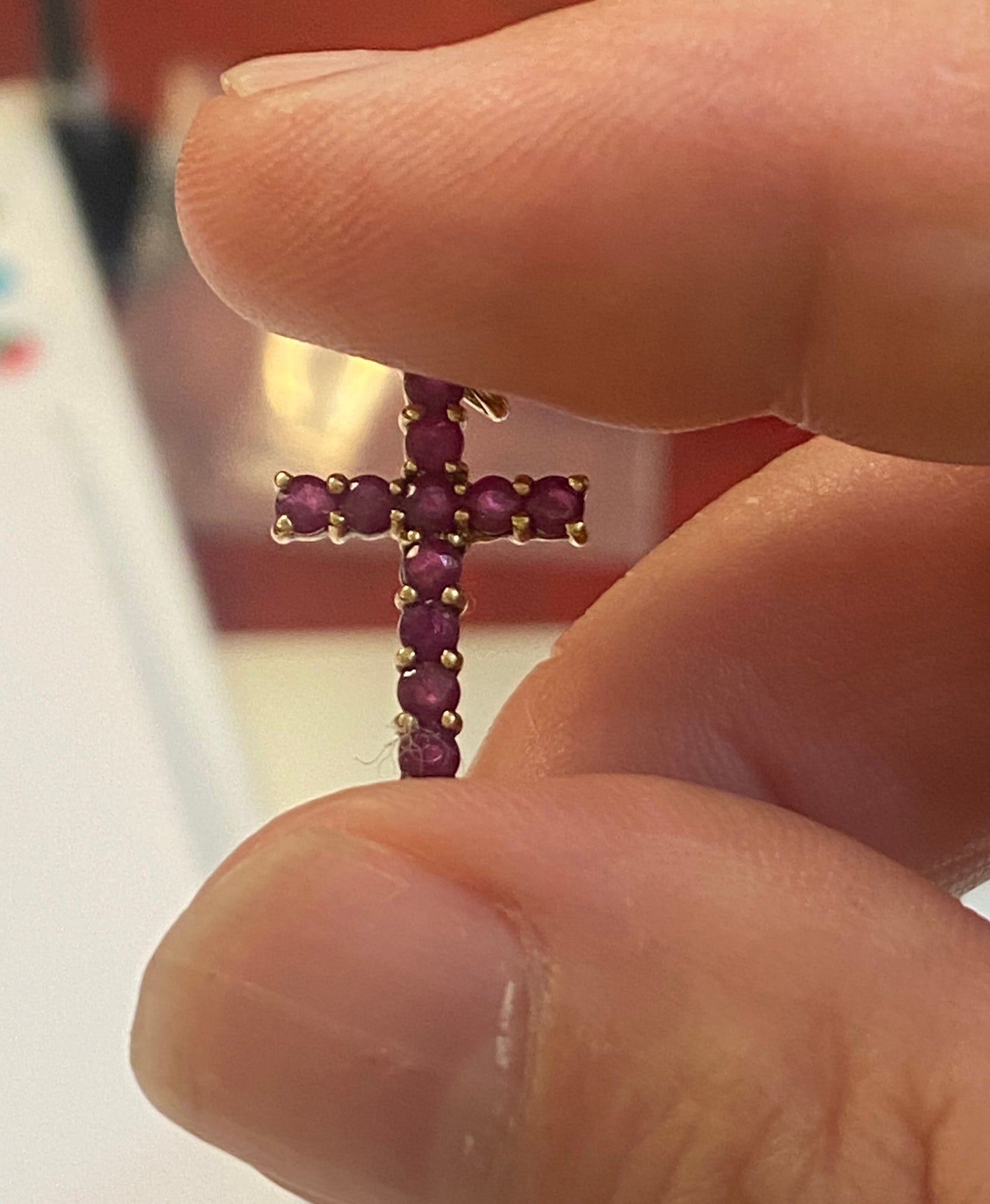 9ct vintage ruby cross, small 0.7g